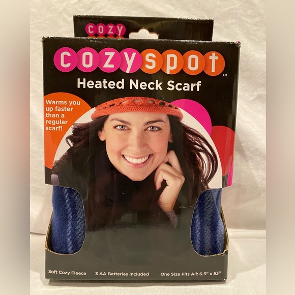 CozySpot Unisex Heated Scarf. Soft Fleece in Attractive Blue Grey White Plaid. - Picture 11 of 11